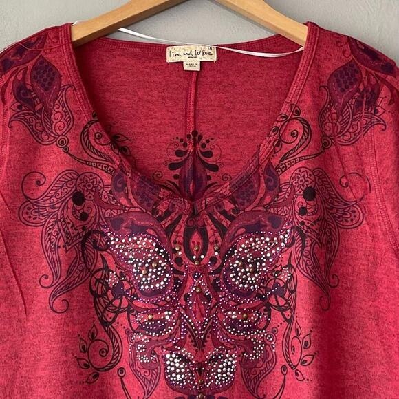 Live and Let Live Size 1X Red Black Whimsigoth Embellished Sweater Tunic Gothic - Picture 3 of 7